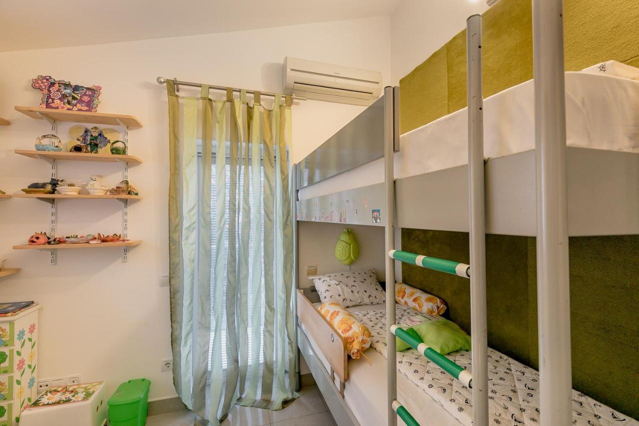 Olive Garden Apartment Petrovac Екстериор снимка